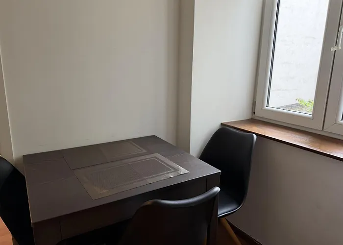 Διαμέρισμα Near Schoenbrunn & Mariahilfer Strasse I 5 Guests I Schoenbrunn Metro 5 Min