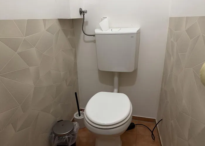 Apartment Near Schoenbrunn & Mariahilfer Strasse I 4 Guests I Schoenbrunn Metro 5 Min
